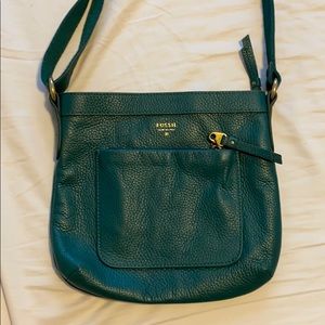 Green fossil purse